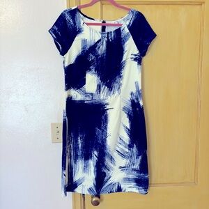 Chico’s Digital Print Blue and Cream Cap Sleeve Dress Size 2.5